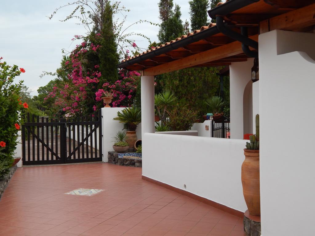 Casa Arcada Bed & Breakfast Vulcano  Bagian luar foto