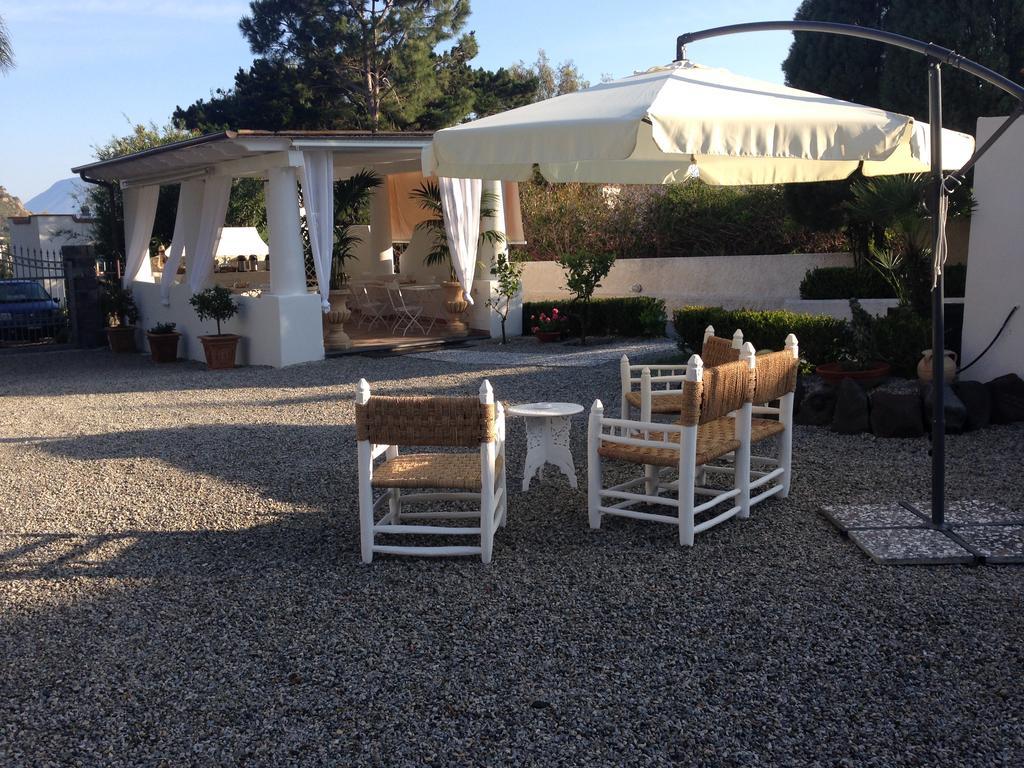 Casa Arcada Bed & Breakfast Vulcano  Bagian luar foto