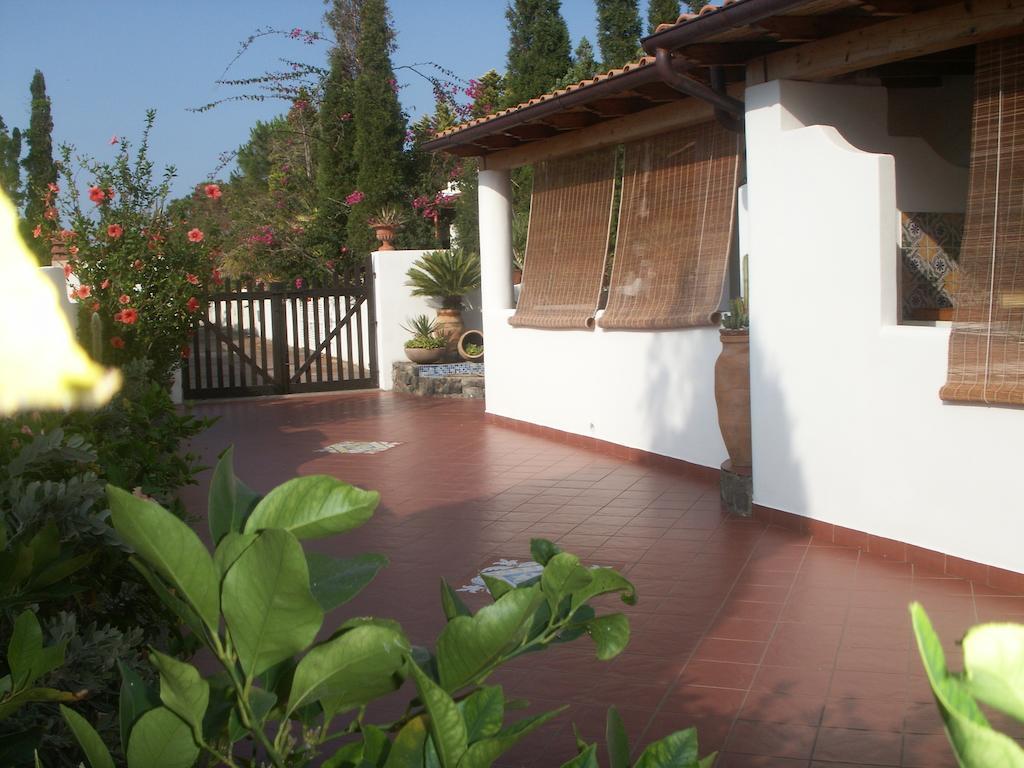 Casa Arcada Bed & Breakfast Vulcano  Bagian luar foto